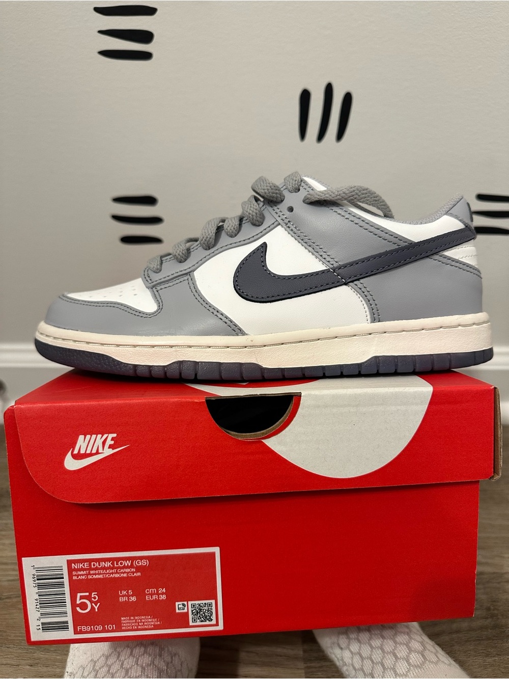 Nike Kids' Dunk Low, size 5.5